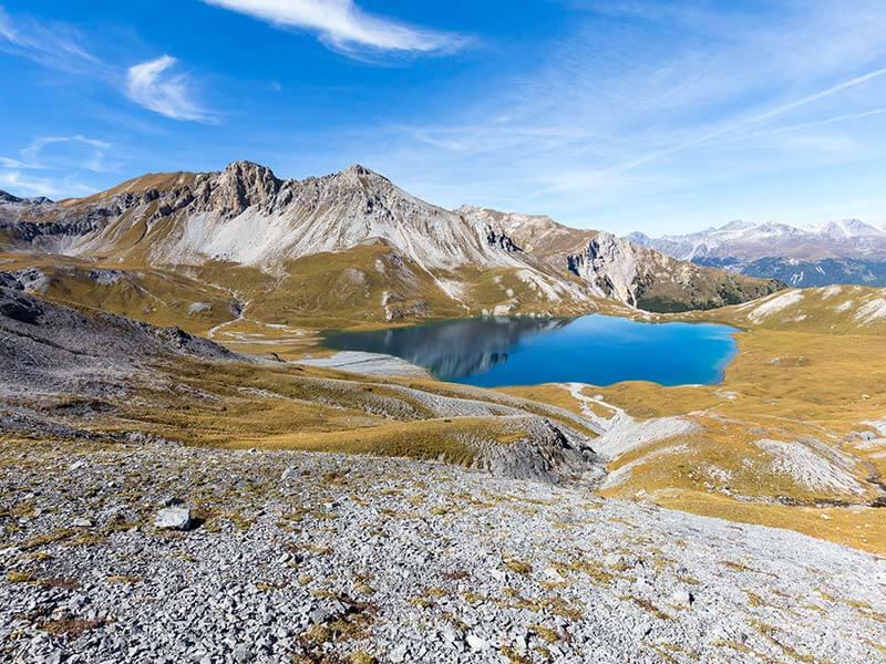 ValMuestair_lac sur la montagne